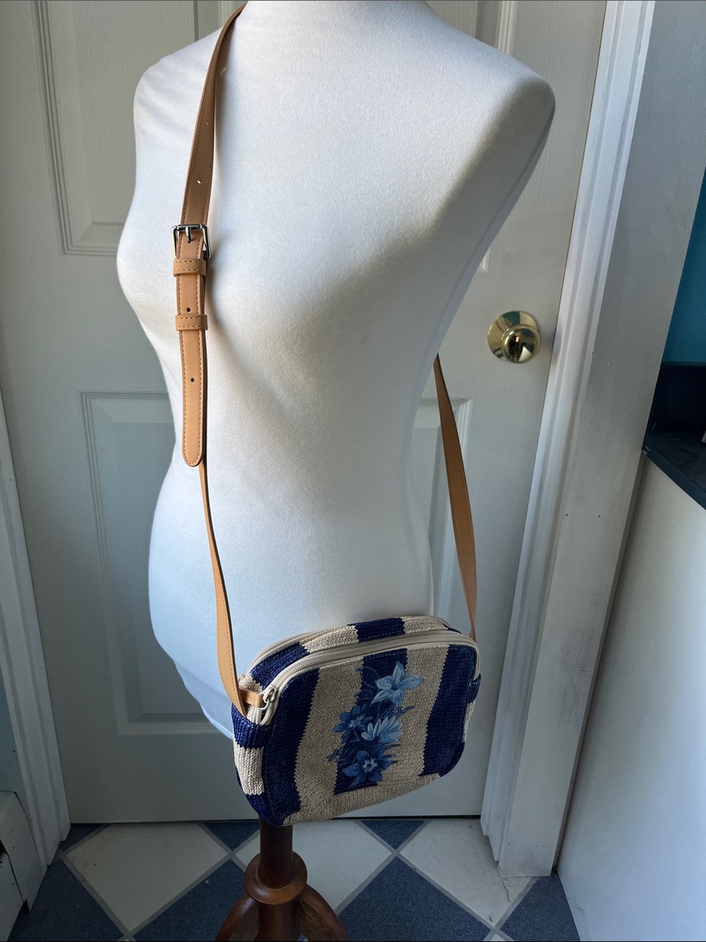 Vera Bradley Woven Blue Floral Crossbody Bag with Tan Strap tropical